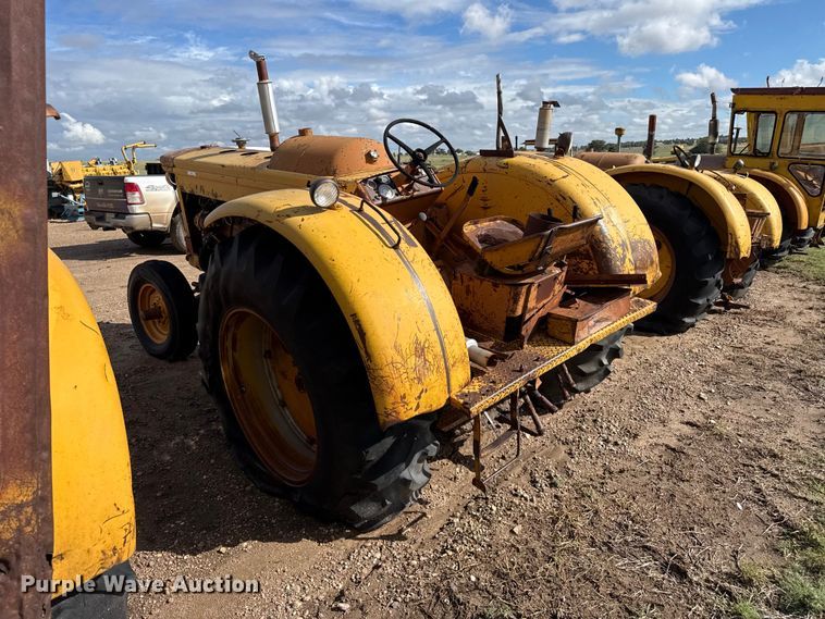 image for item EW4412 Minneapolis Moline G VI tractor