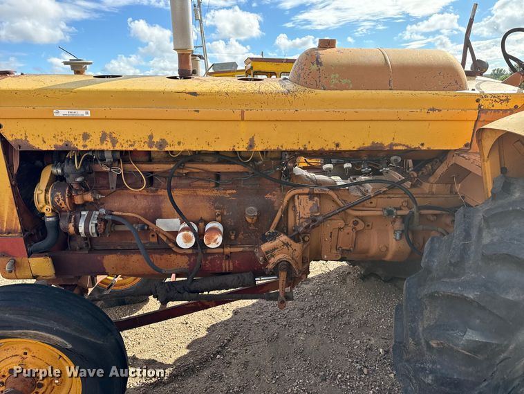 image for item EW4412 Minneapolis Moline G VI tractor