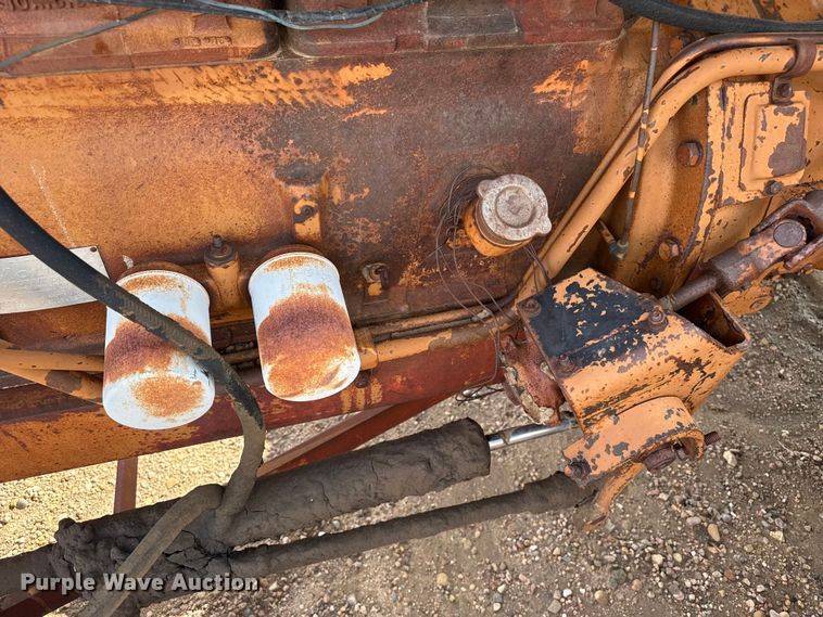 image for item EW4412 Minneapolis Moline G VI tractor