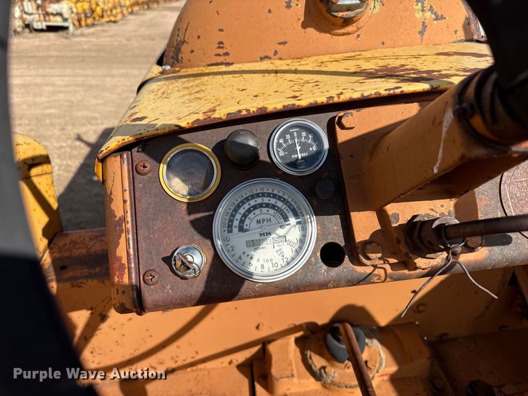 image for item EW4412 Minneapolis Moline G VI tractor
