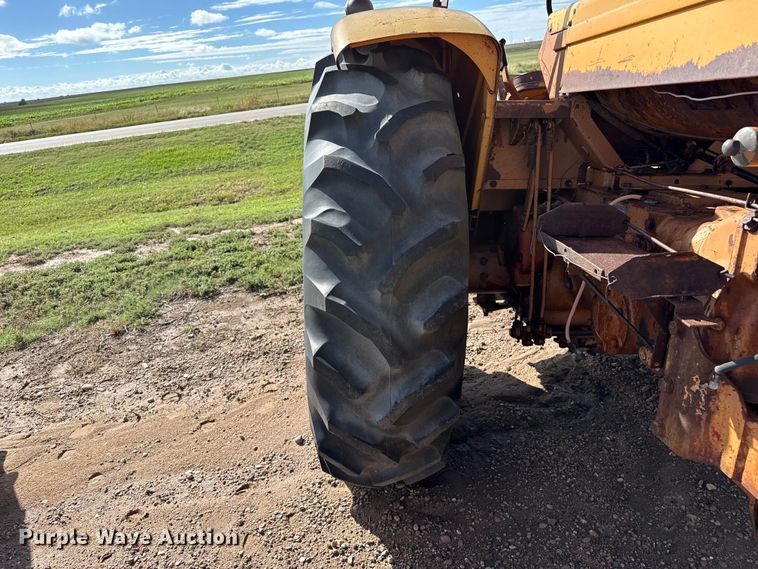 image for item EW4412 Minneapolis Moline G VI tractor