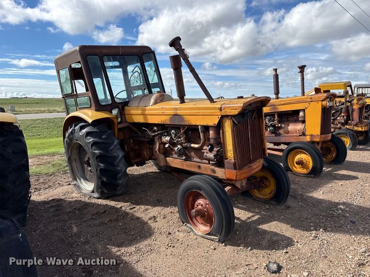 image for item EW4413 Minneapolis Moline G VI tractor