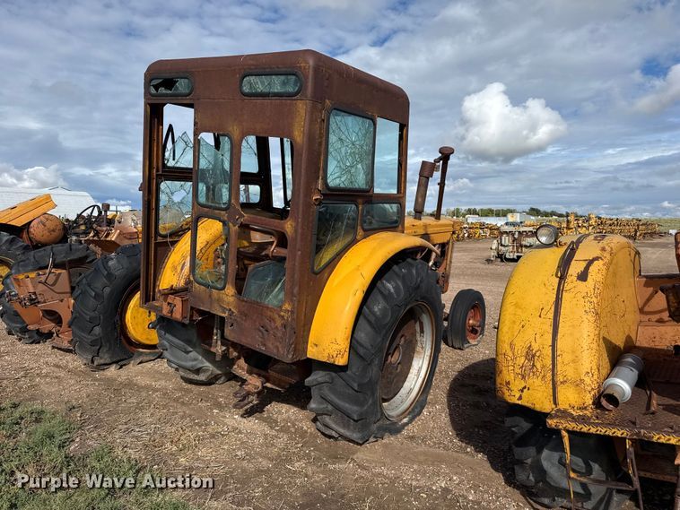 image for item EW4413 Minneapolis Moline G VI tractor