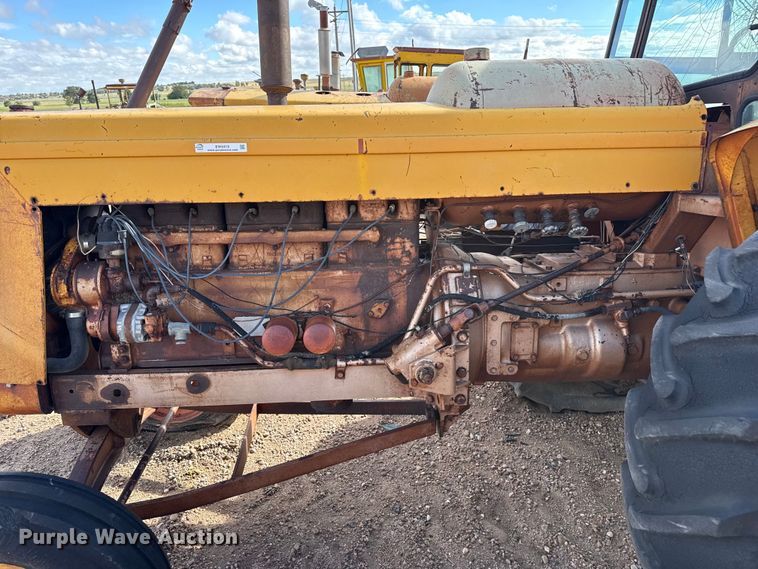 image for item EW4413 Minneapolis Moline G VI tractor