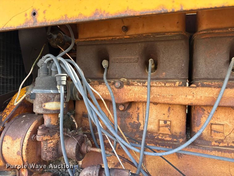 image for item EW4413 Minneapolis Moline G VI tractor
