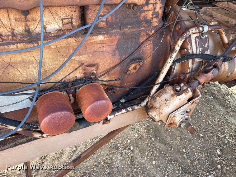 image for item EW4413 Minneapolis Moline G VI tractor