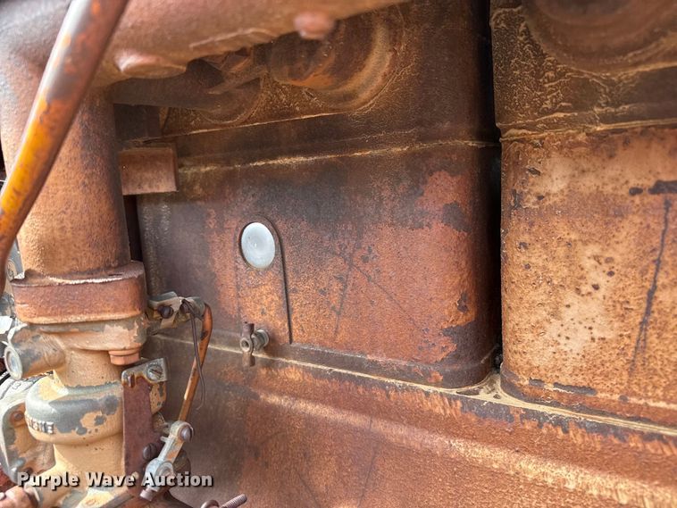 image for item EW4413 Minneapolis Moline G VI tractor