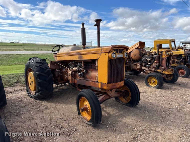 image for item EW4414 Minneapolis Moline G VI tractor