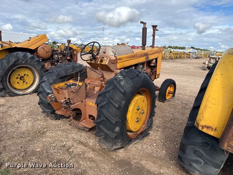 image for item EW4414 Minneapolis Moline G VI tractor