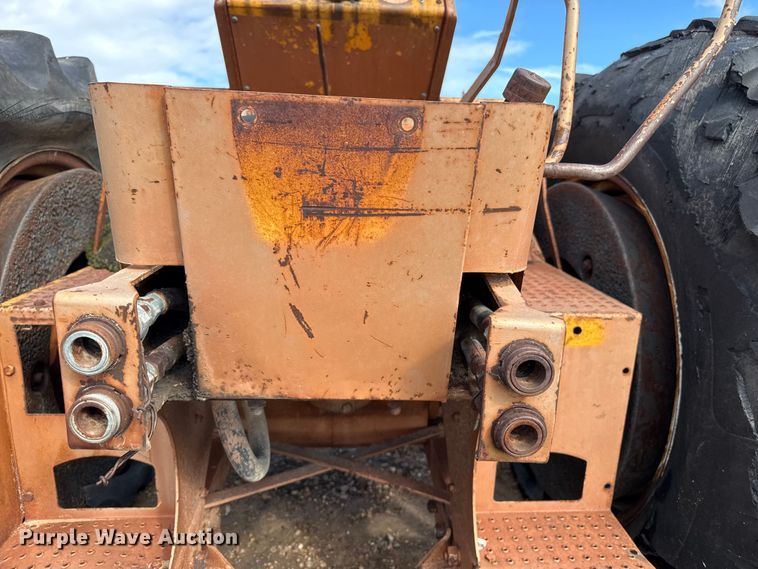 image for item EW4414 Minneapolis Moline G VI tractor