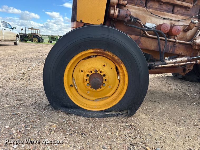 image for item EW4414 Minneapolis Moline G VI tractor