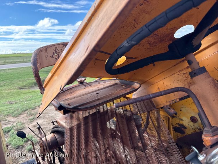 image for item EW4415 Minneapolis Moline M-5 tractor