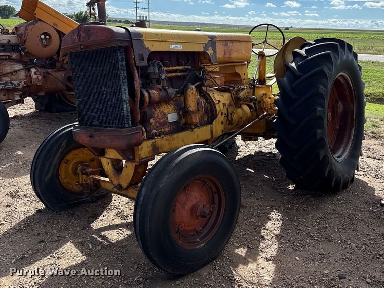 1948 Minneapolis Moline GTB tractor