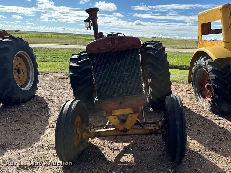 image for item EW4416 1948 Minneapolis Moline GTB tractor