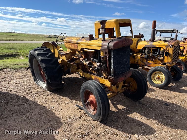 image for item EW4416 1948 Minneapolis Moline GTB tractor