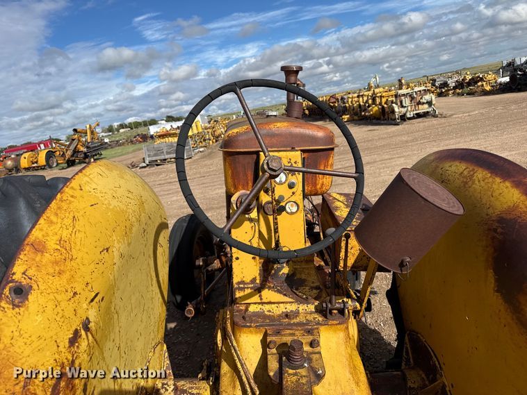 image for item EW4416 1948 Minneapolis Moline GTB tractor