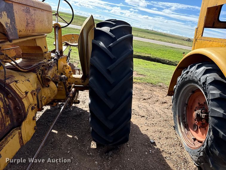 image for item EW4416 1948 Minneapolis Moline GTB tractor