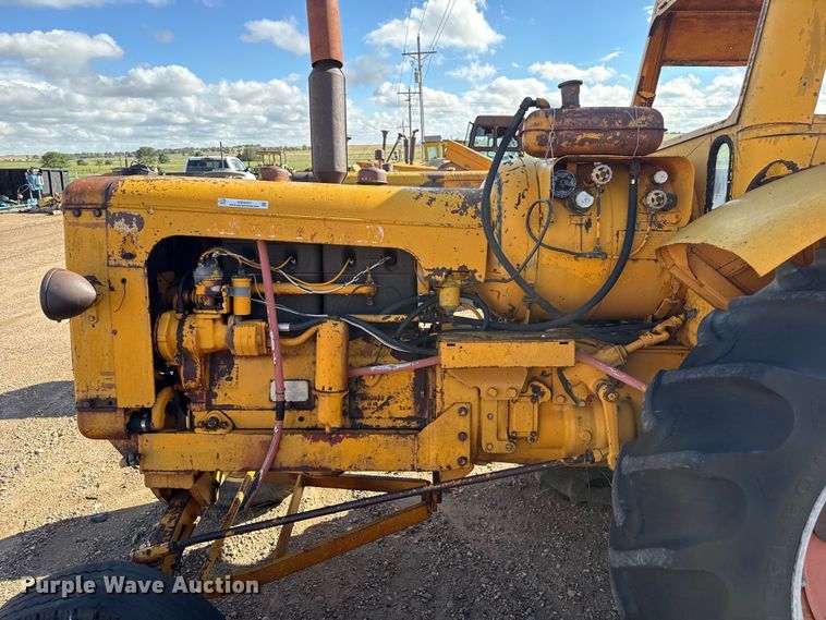 image for item EW4417 1958 Minneapolis Moline GB tractor