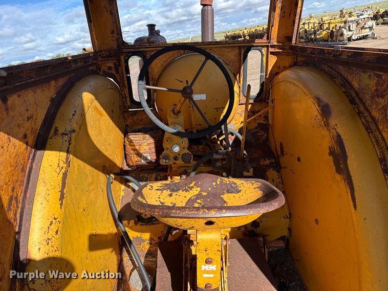 image for item EW4417 1958 Minneapolis Moline GB tractor