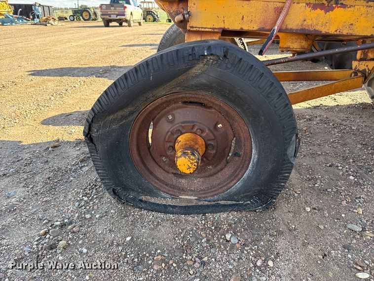 image for item EW4417 1958 Minneapolis Moline GB tractor