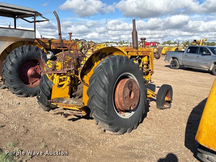 image for item EW4418 Minneapolis Moline U tractor