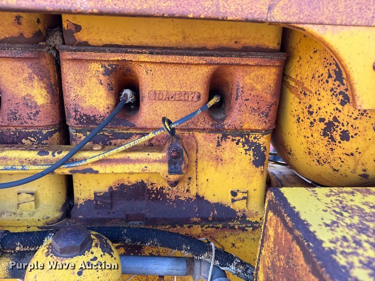 image for item EW4418 Minneapolis Moline U tractor