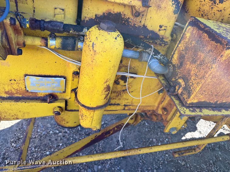 image for item EW4418 Minneapolis Moline U tractor