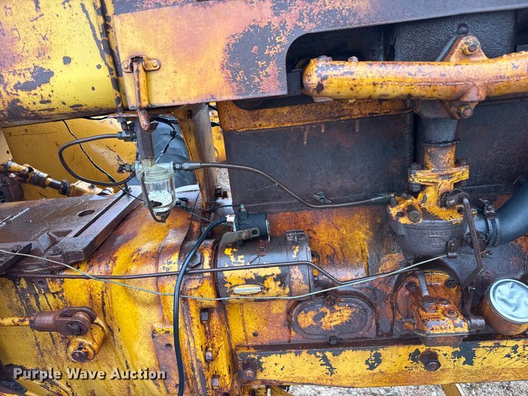 image for item EW4419 1948 Minneapolis Moline UTS tractor