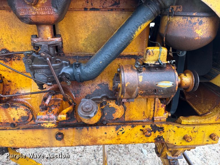 image for item EW4420 1948 Minneapolis Moline UTS tractor