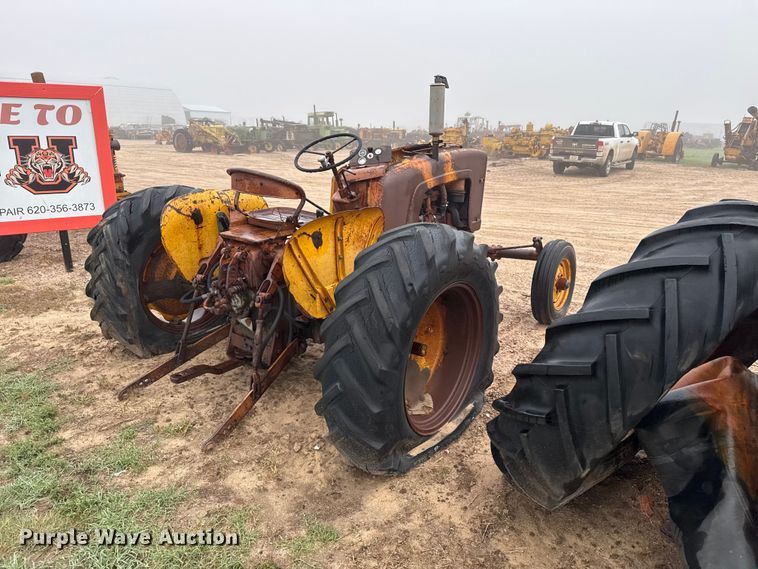 image for item EW4421 1963 Minneapolis Moline Jet Star 2 tractor