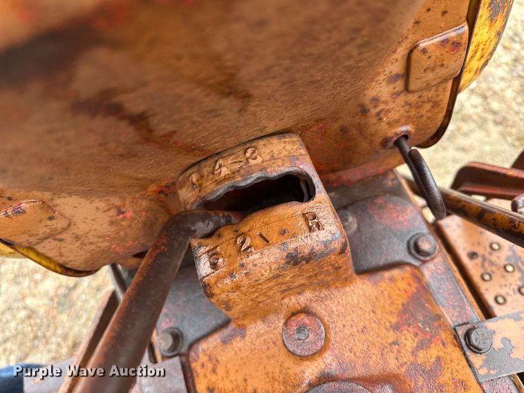 image for item EW4421 1963 Minneapolis Moline Jet Star 2 tractor