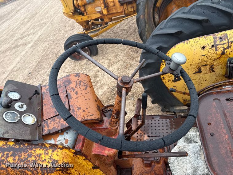 image for item EW4421 1963 Minneapolis Moline Jet Star 2 tractor