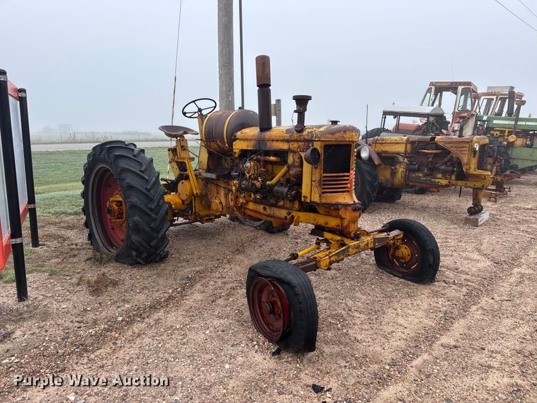 image for item EW4422 1955 Minneapolis Moline UB tractor