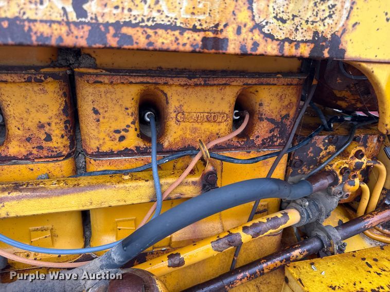 image for item EW4422 1955 Minneapolis Moline UB tractor