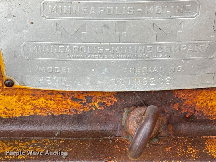 image for item EW4422 1955 Minneapolis Moline UB tractor