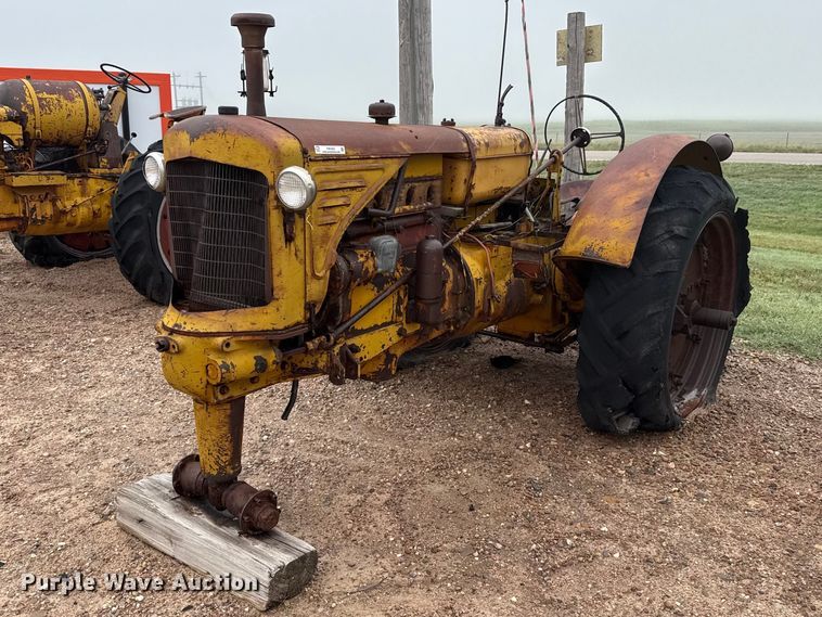 1940 Minneapolis Moline UTU tractor