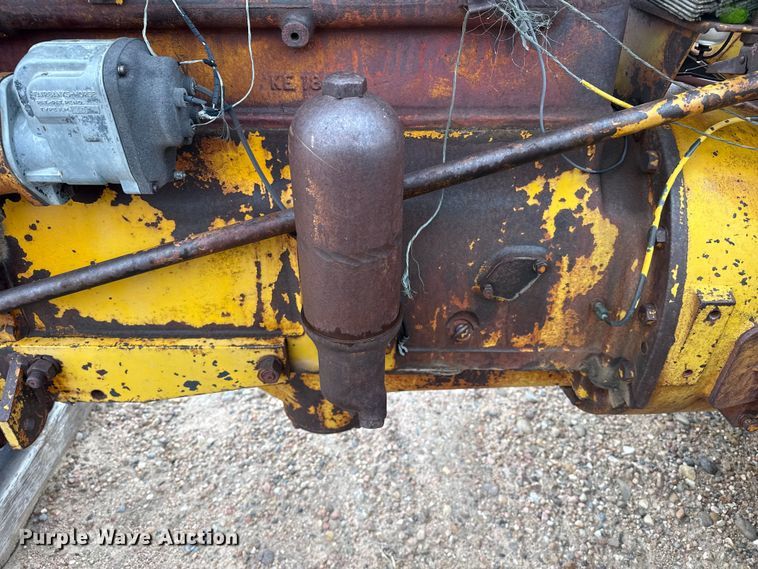 image for item EW4423 1940 Minneapolis Moline UTU tractor