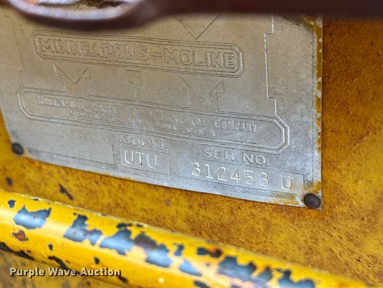 image for item EW4423 1940 Minneapolis Moline UTU tractor