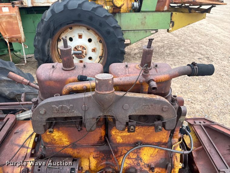 image for item EW4424 1949 Minneapolis Moline UTS tractor