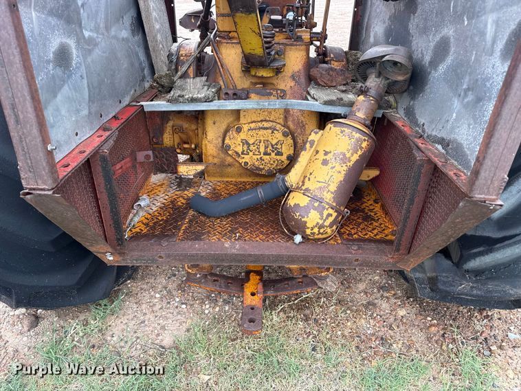 image for item EW4424 1949 Minneapolis Moline UTS tractor