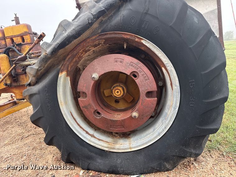 image for item EW4424 1949 Minneapolis Moline UTS tractor