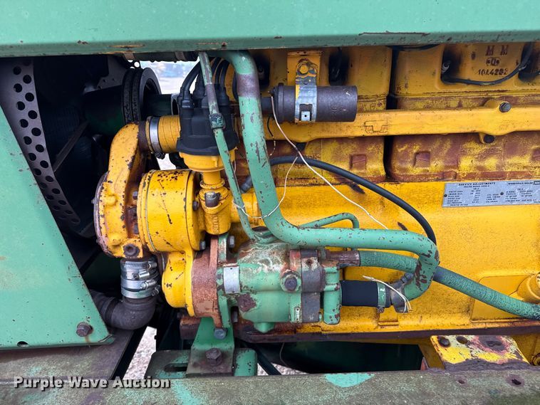 image for item EW4425 1971 Oliver 2655 4WD tractor
