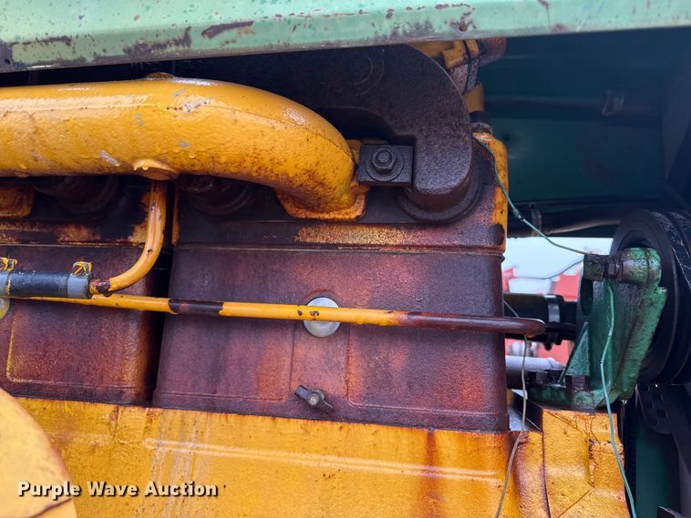 image for item EW4425 1971 Oliver 2655 4WD tractor