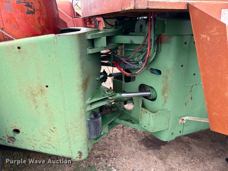 image for item EW4425 1971 Oliver 2655 4WD tractor