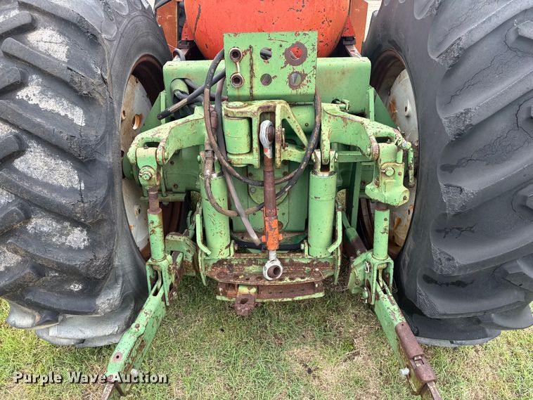 image for item EW4425 1971 Oliver 2655 4WD tractor