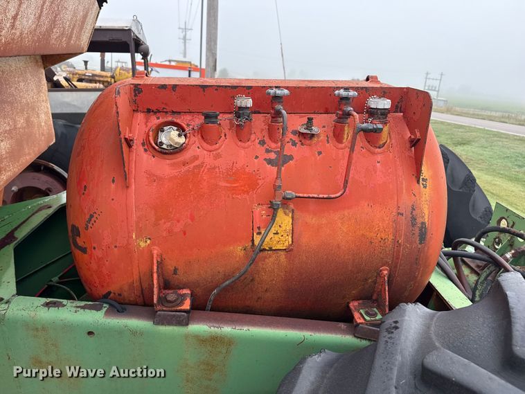 image for item EW4425 1971 Oliver 2655 4WD tractor