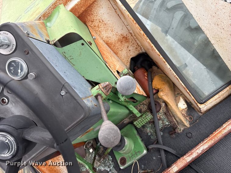 image for item EW4425 1971 Oliver 2655 4WD tractor