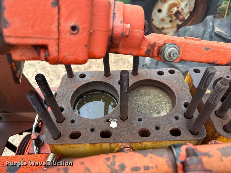 image for item EW4426 Minneapolis Moline A4T-1600 4WD tractor
