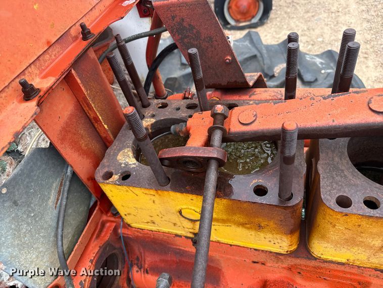 image for item EW4426 Minneapolis Moline A4T-1600 4WD tractor