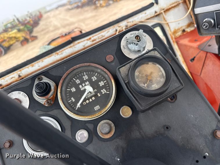 image for item EW4426 Minneapolis Moline A4T-1600 4WD tractor